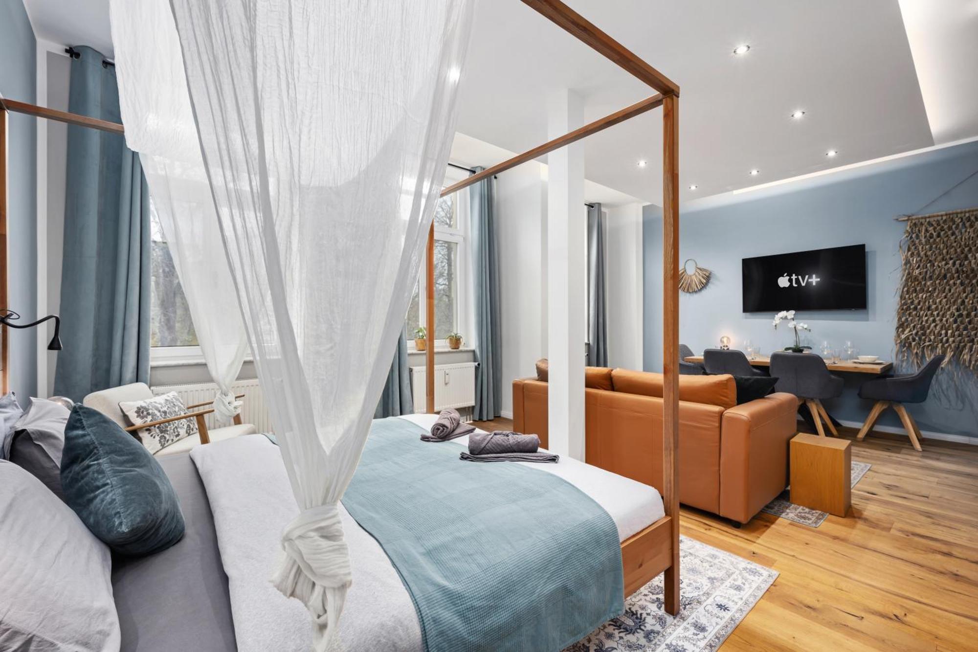 Edler Wohnraum Luxurioeses Stadtstudio Mit Balkon, Kaffeevollautomat & Klima Zwickau Kültér fotó
